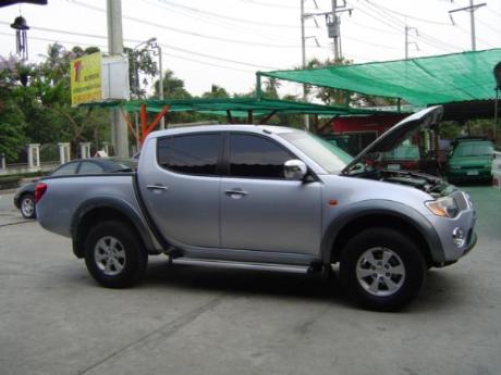 Mitsubishi L200. New Mitsubishi L200 Triton