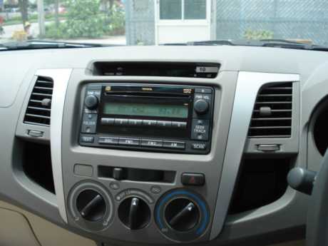 Toyota Hilux Vigo Smart Cab 2009 at Soni Motors Thailand